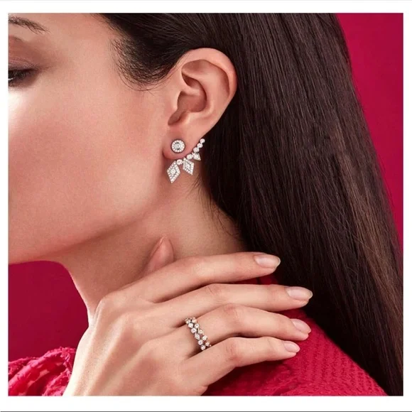 “Angel of Mine” Luxury Diamond Rhinestone Climber Gold Silver Stud Sexy Earrings - Picture 9 of 9